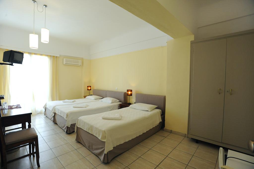 Hotel Delfinia Wyspa Wyspa Tinos Pokój zdjęcie