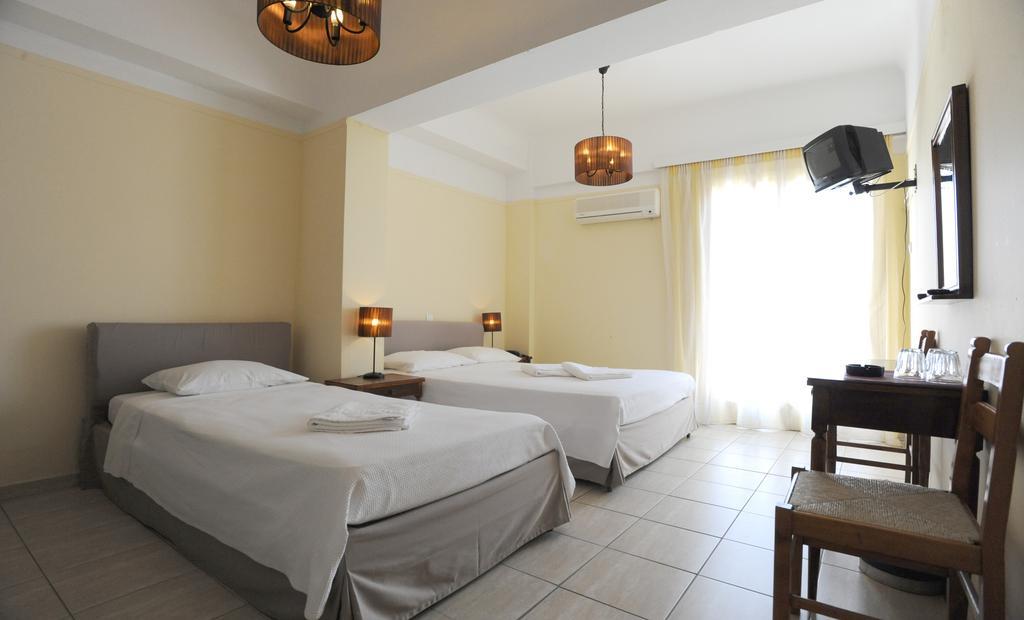 Hotel Delfinia Wyspa Wyspa Tinos Pokój zdjęcie